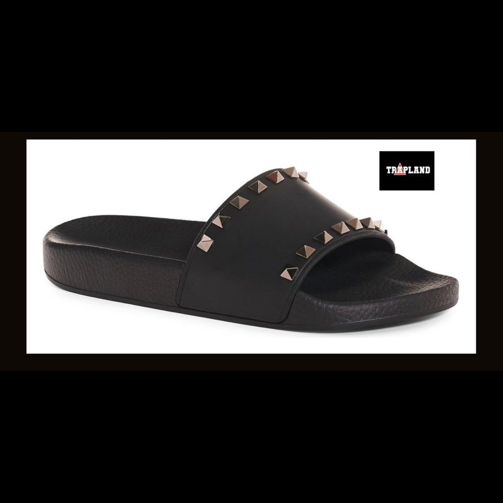 Valentino Garvani Slide